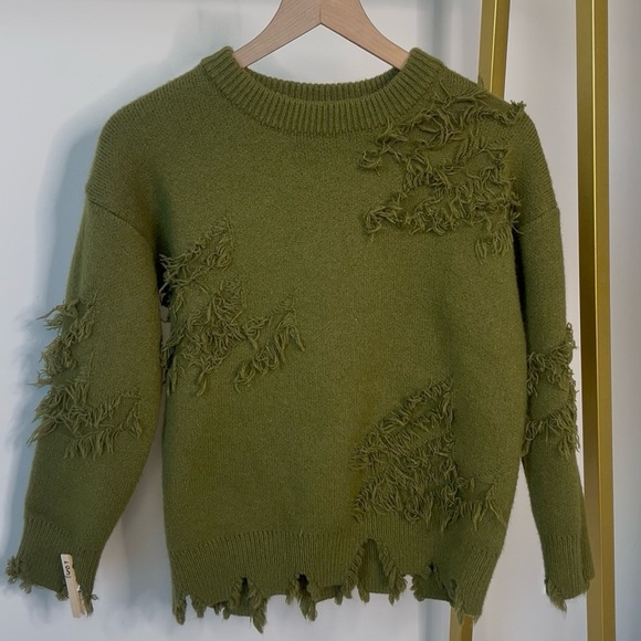SHEIN Sweaters - SHEIN Olive Distressed Crew‎ Neck Sweater